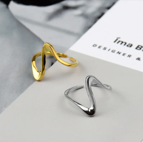 Minimalist Geometric Gold-Plated Ring