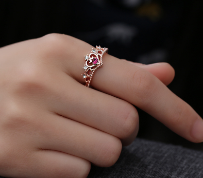 Crown Diamond Ring | Vintage Style Ring