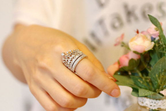 Zircon Crown Ring Set | Two-Piece Stacking Rings