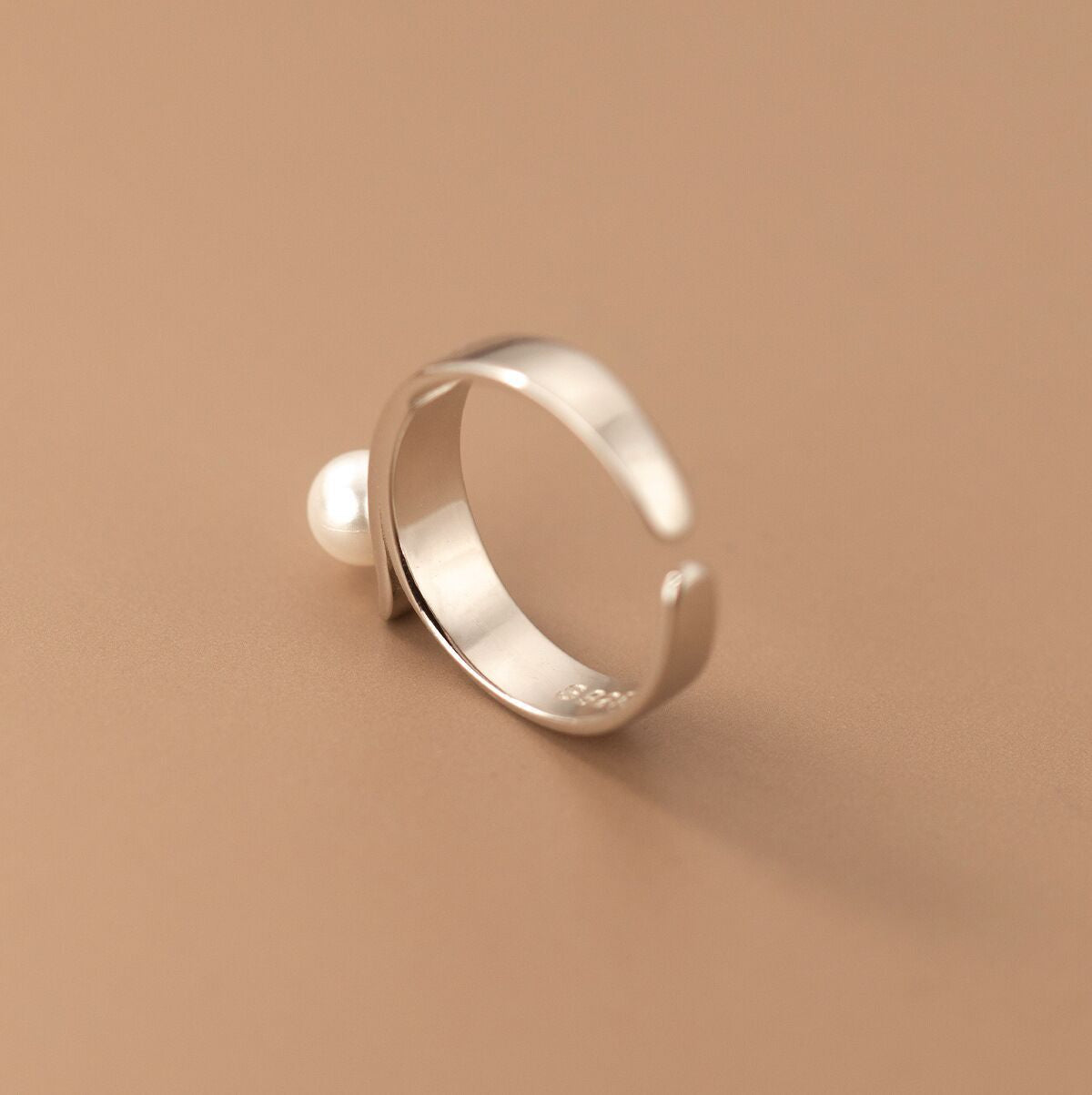 Korean Pearl Ring | Minimalist Design for Women