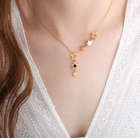 Geometric Star Pendant Necklace