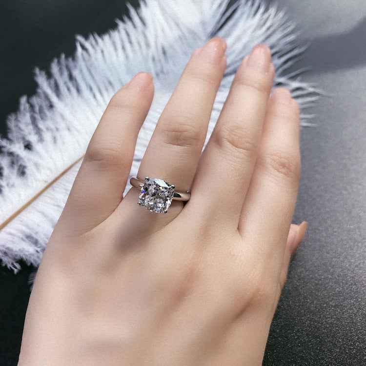 Minimalist 925 Silver Cushion Cut Diamond Ring