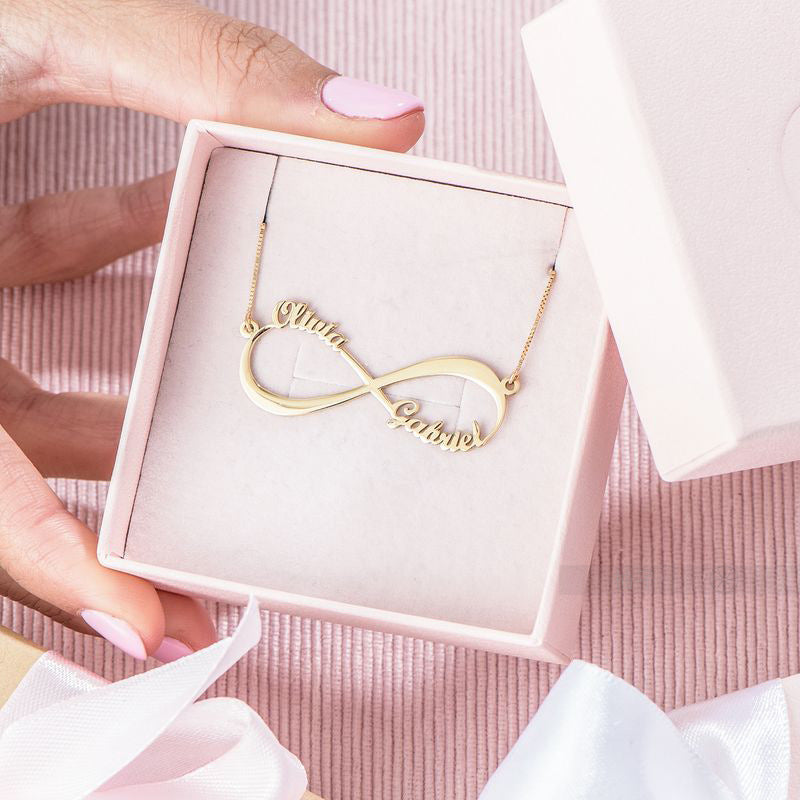 Personalized Infinity Name Necklace | Mother's Day Gift