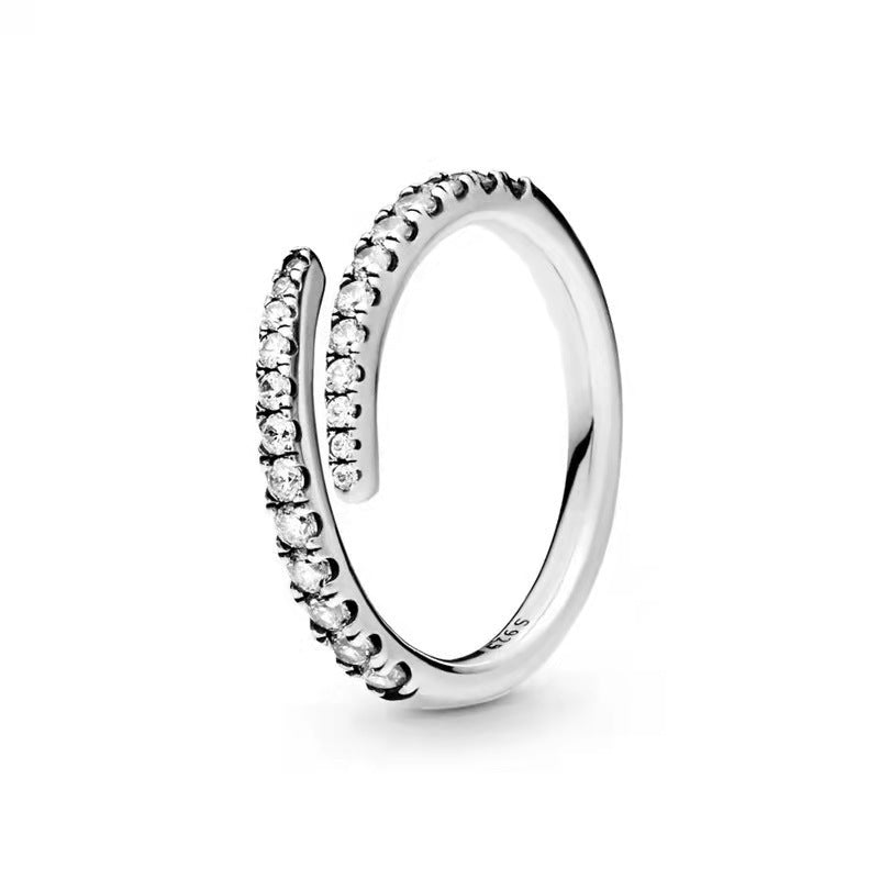 Spring Heart Ring | Geometric Minimalist Design