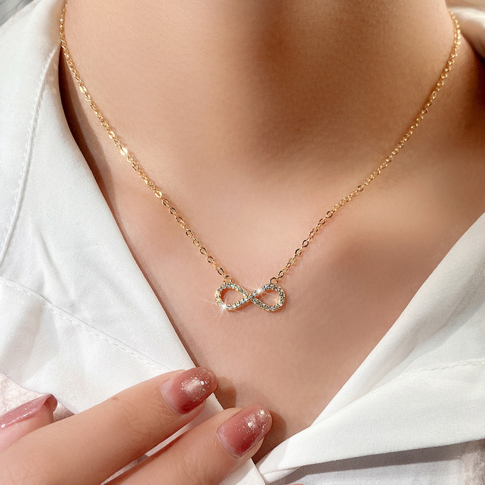 Infinity Pendant Necklace | Minimalist Gold & Silver