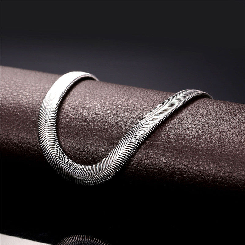 Titanium Steel Snake Bone Chain Necklace in Alloy