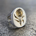 Glossy Minimalist Sunflower Ring